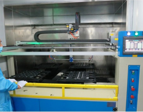 五軸四盤(pán)往復(fù)式噴涂機(jī)